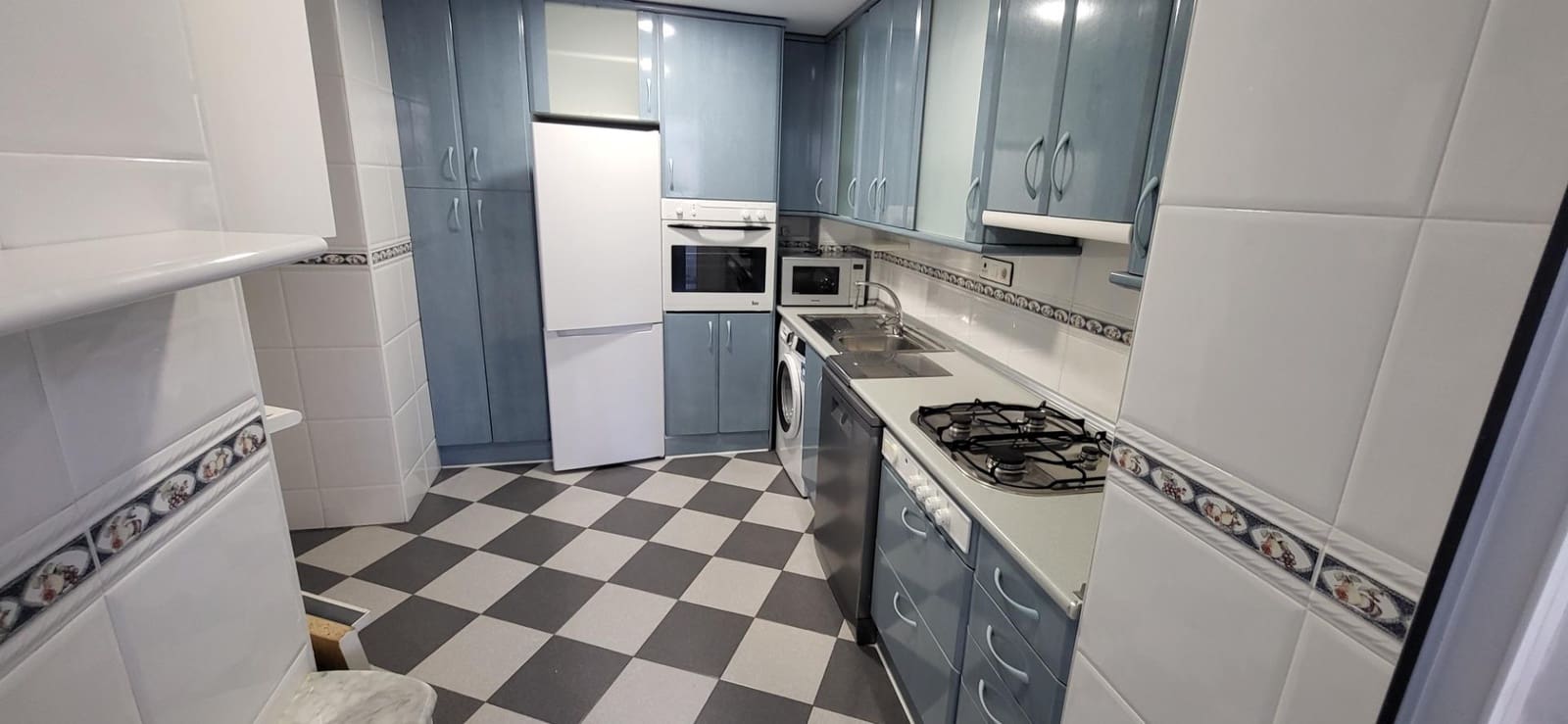 2 bedroom Apartment for rent in Albacete city - € 850 (Ref: 9723670)