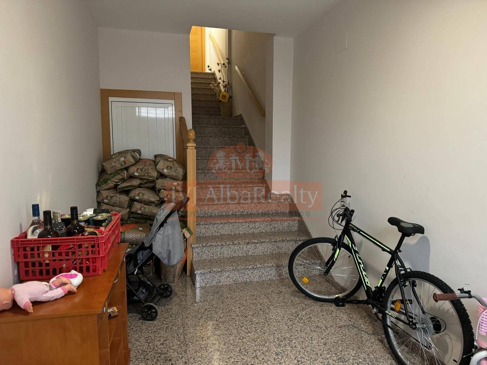 3 bedroom Apartment for sale in Alcaraz - € 125,000 (Ref: 9723671)