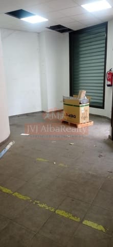 Business for rent in Industria, Albacete city - € 400 (Ref: 9723672)
