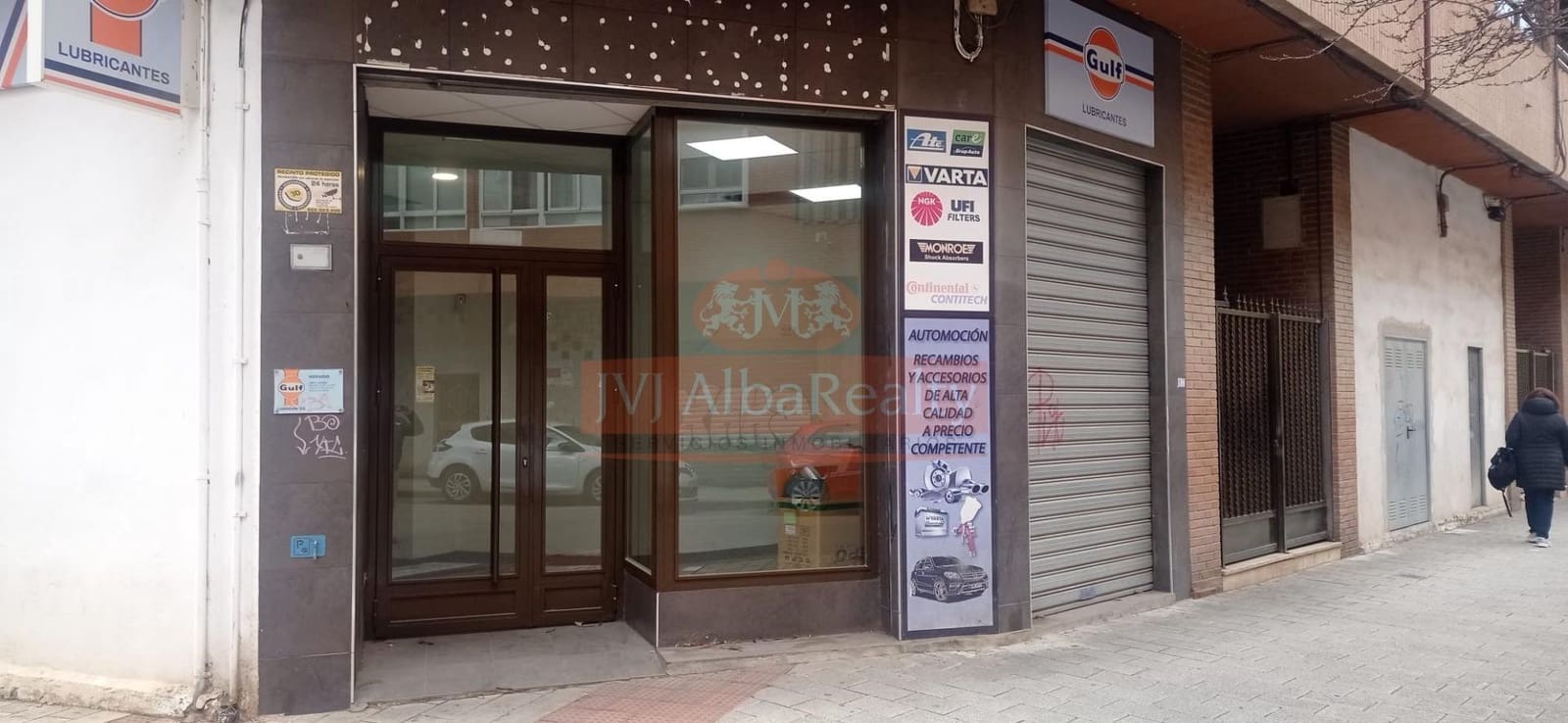 Business for rent in Albacete city - € 400 (Ref: 9723672)