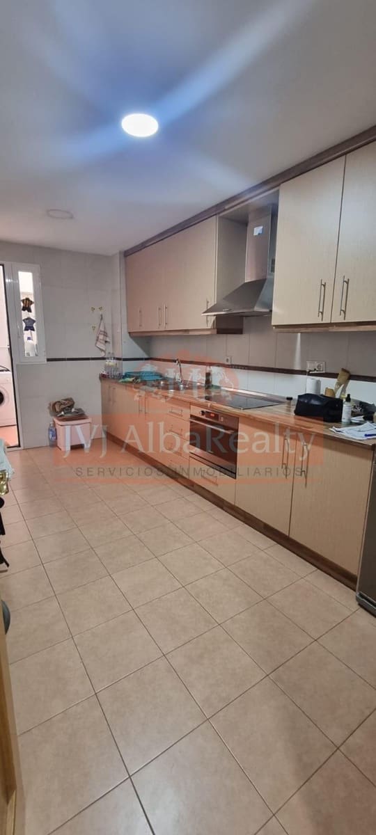 2 bedroom Flat for sale in Albacete city - € 220,000 (Ref: 9723674)