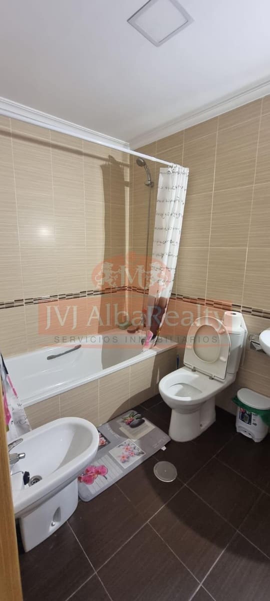 2 bedroom Flat for sale in Albacete city - € 220,000 (Ref: 9723674)