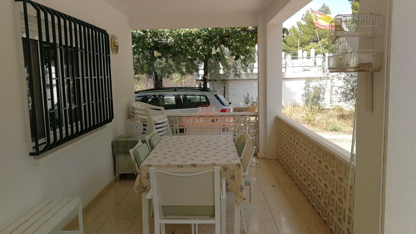 2 sypialnia Willa na sprzedaż w Miasto Albacete z garażem - 198 000 € (Ref: 9723675)