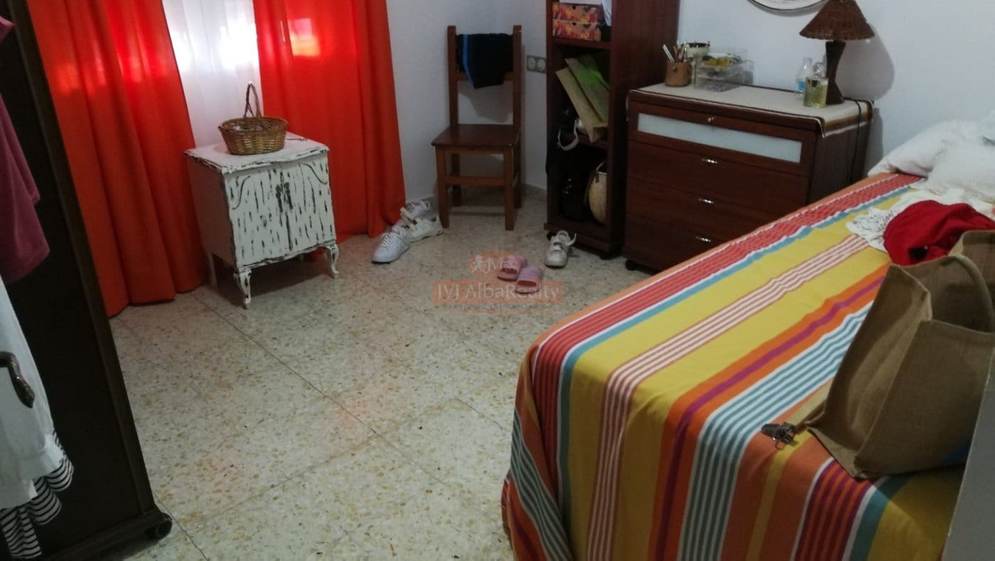 2 sypialnia Willa na sprzedaż w Miasto Albacete z garażem - 198 000 € (Ref: 9723675)