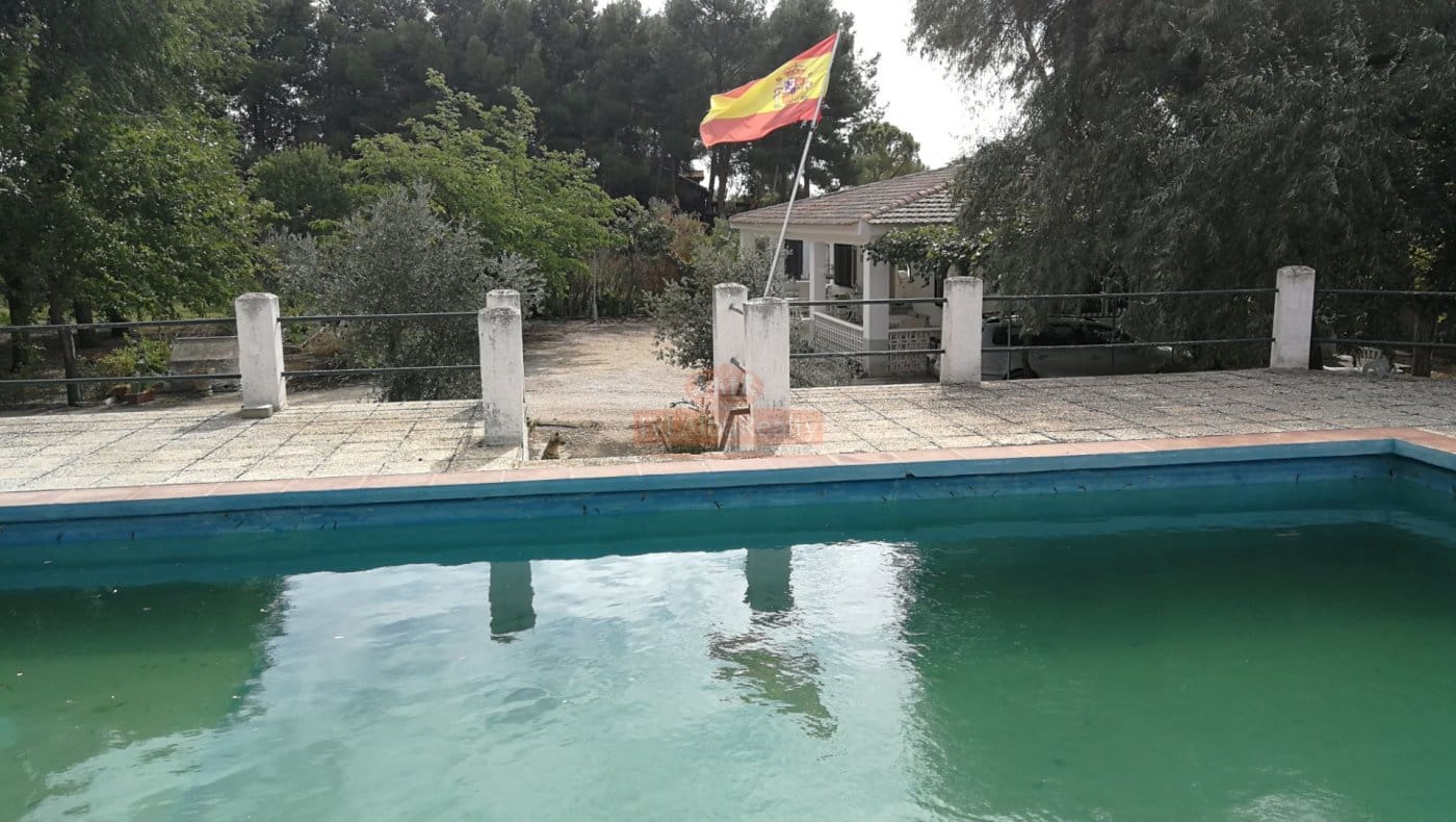 2 sypialnia Willa na sprzedaż w Miasto Albacete z garażem - 198 000 € (Ref: 9723675)