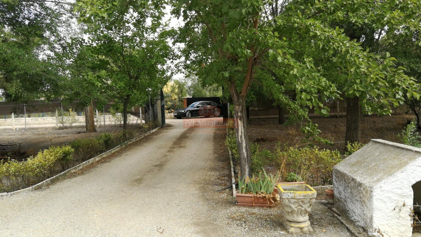 2 sypialnia Willa na sprzedaż w Miasto Albacete z garażem - 198 000 € (Ref: 9723675)