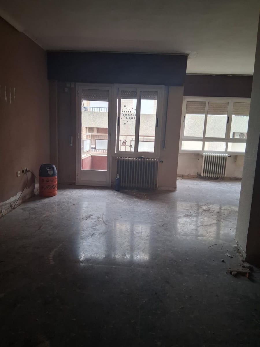 3 bedroom Flat for sale in Albacete city - € 245,000 (Ref: 9723676)