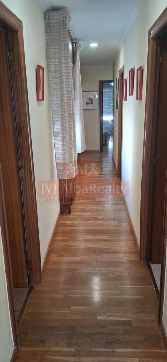 4 bedroom Flat for rent in Albacete city - € 1,200 (Ref: 9723678)