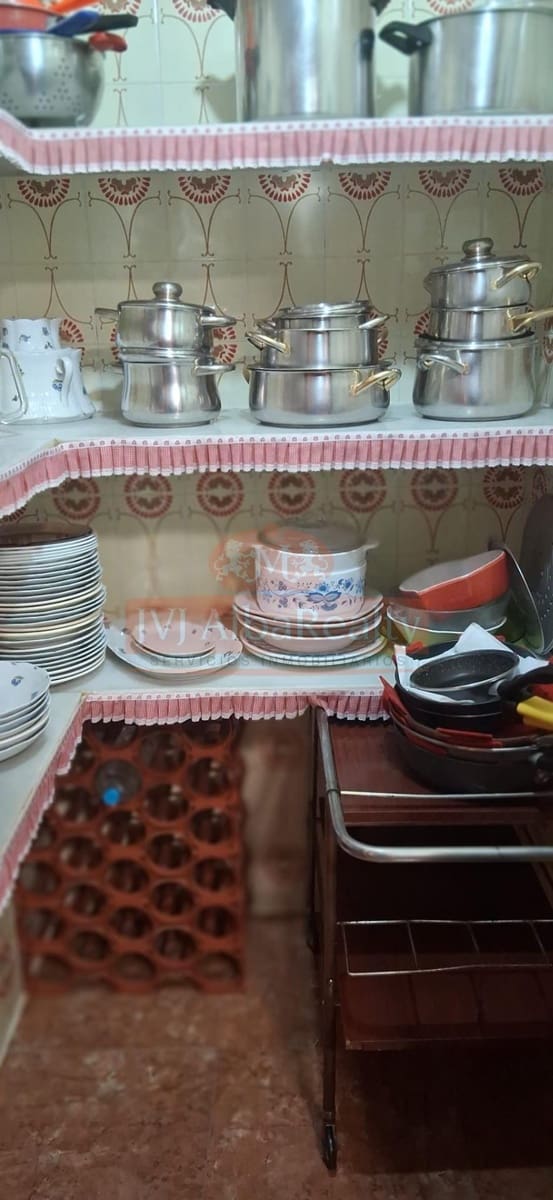 4 bedroom Flat for rent in Albacete city - € 1,200 (Ref: 9723678)