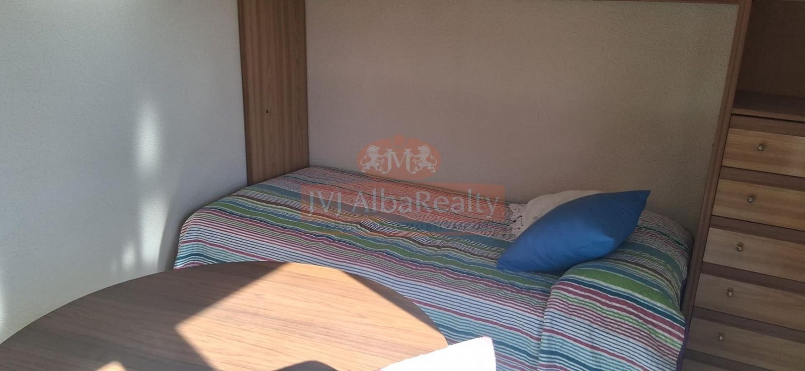 4 bedroom Flat for rent in Albacete city - € 1,200 (Ref: 9723678)