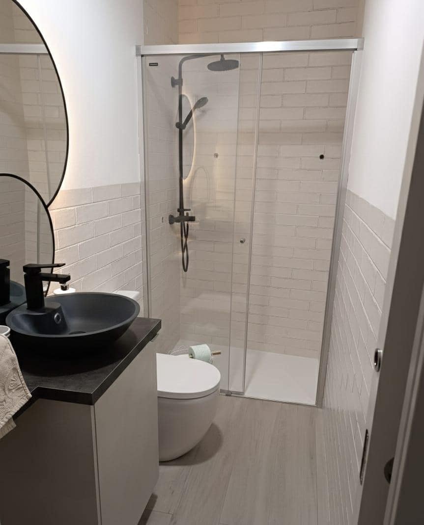 3 makuuhuone Huvila myytävänä paikassa Albacete kaupunki mukana uima-altaan 
autotalli - 850 000 € (Ref: 9723679)