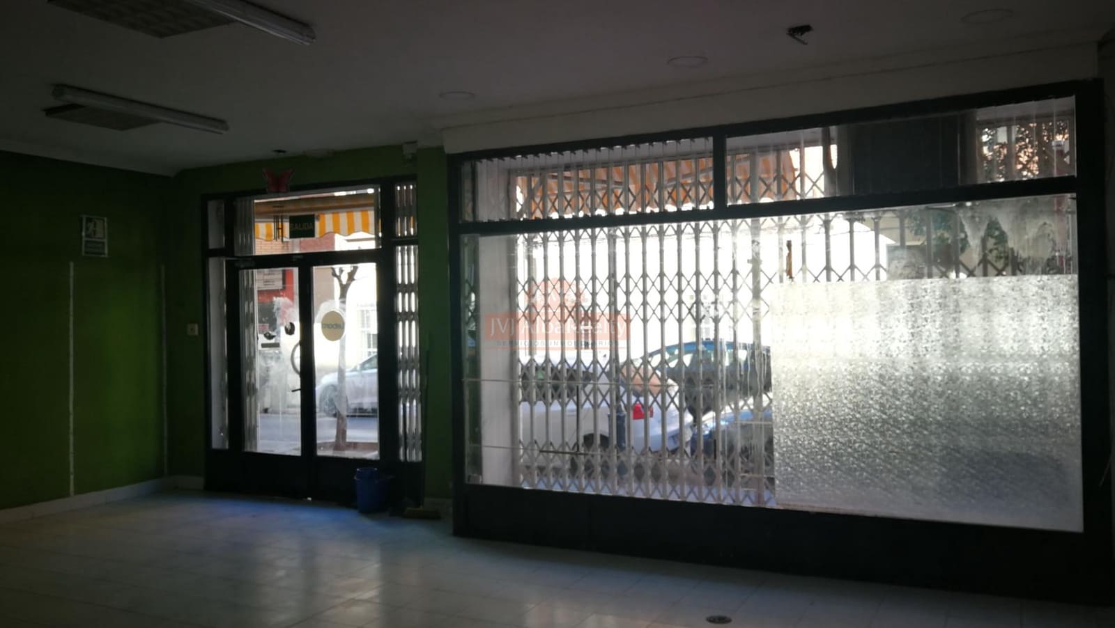 Commercial for rent in Albacete city - € 600 (Ref: 9723681)