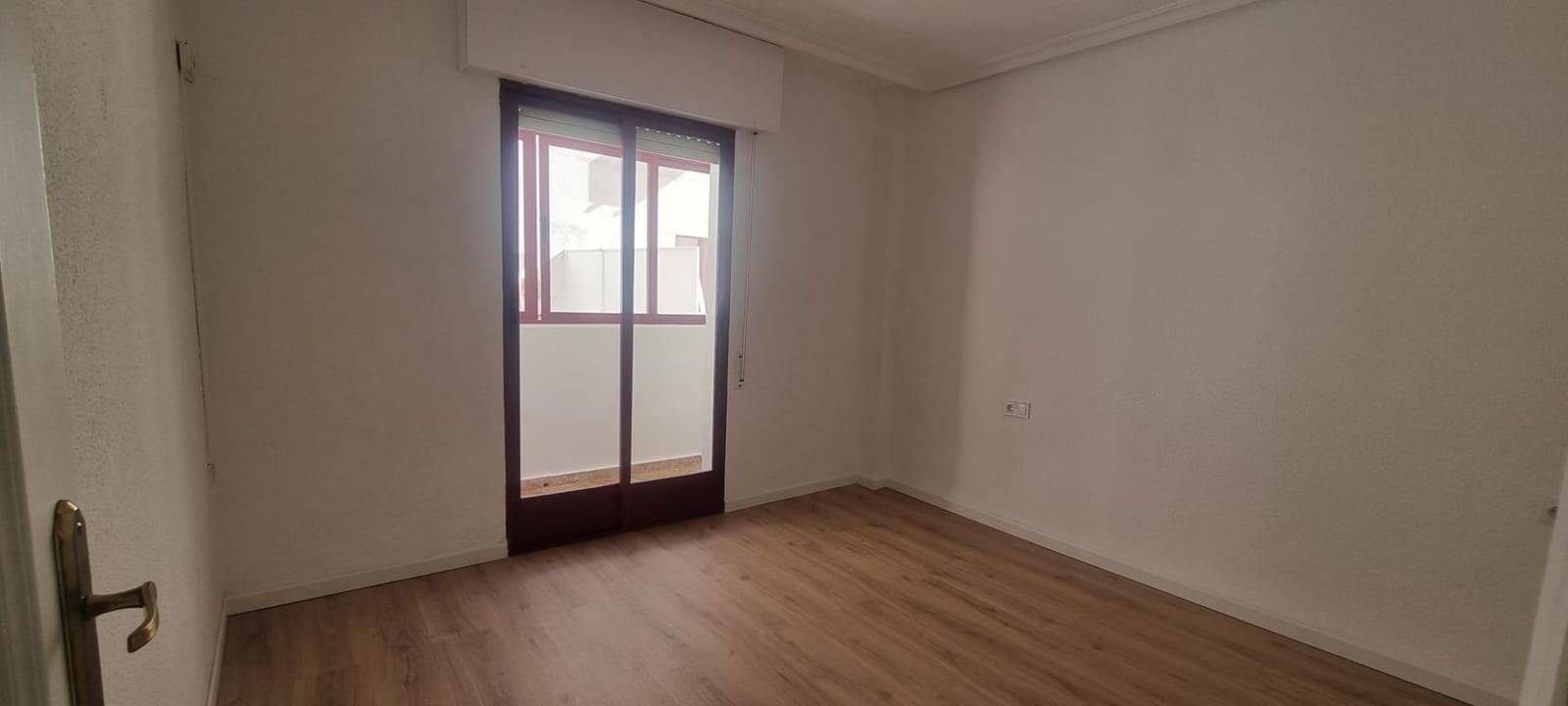 4 Zimmer Villa zu verkaufen in Albacete Stadt mit Garage - 285.000 € (Ref: 9723682)