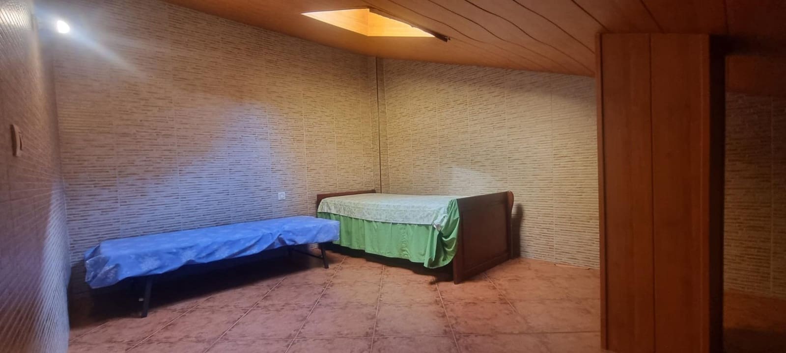 4 Zimmer Villa zu verkaufen in Albacete Stadt mit Garage - 285.000 € (Ref: 9723682)