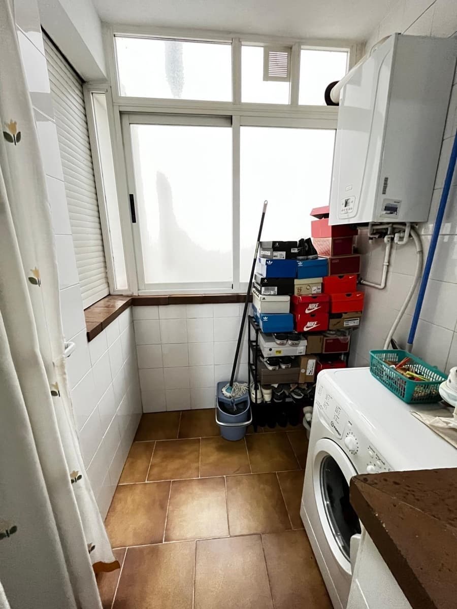 2 bedroom Apartment for sale in Albacete city with garage - € 250,000 (Ref: 9723683)