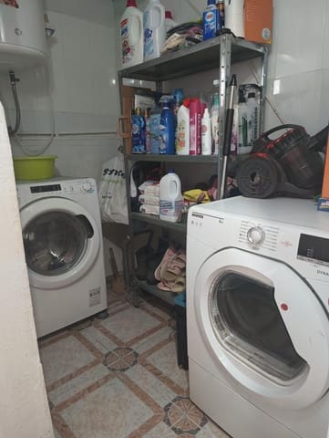 5 bedroom Villa for sale in Los Llanos, Albacete city with garage - € 135,000 (Ref: 9723686)