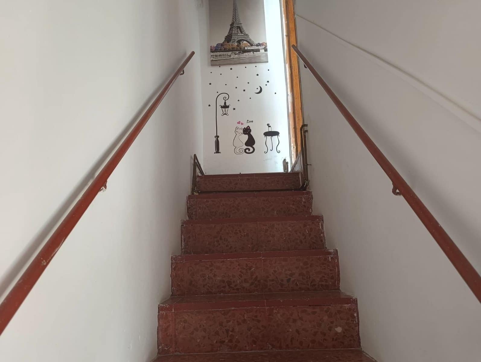 5 bedroom Villa for sale in Albacete city with garage - € 135,000 (Ref: 9723686)