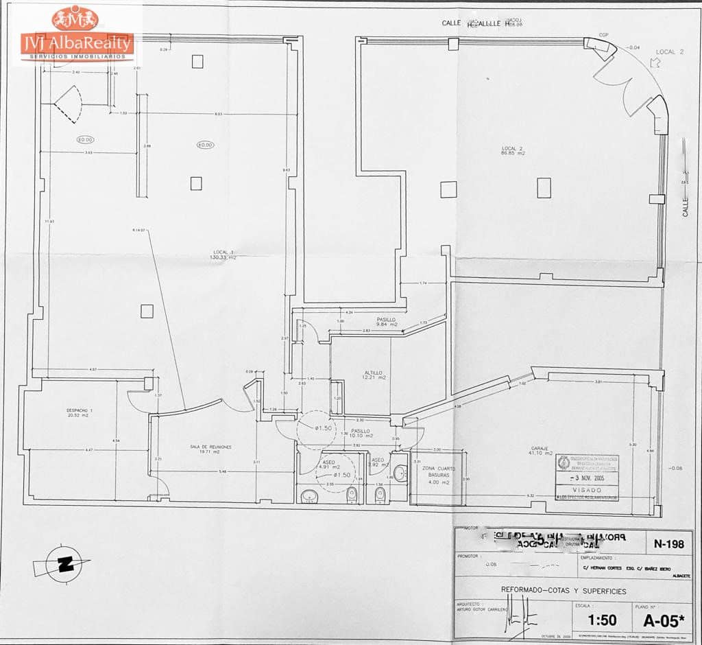 Commercial for sale in Albacete city with garage - € 600,000 (Ref: 9723687)