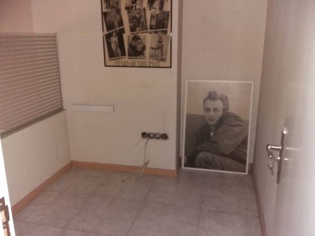 1 bedroom Commercial for rent in Albacete city - € 1,000 (Ref: 9723690)