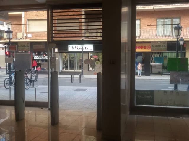 1 bedroom Commercial for rent in Albacete city - € 1,000 (Ref: 9723690)