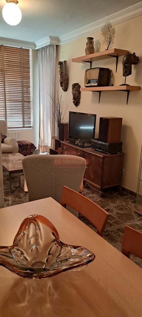 1 bedroom Apartment for sale in Albacete city with garage - € 185,000 (Ref: 9723691)