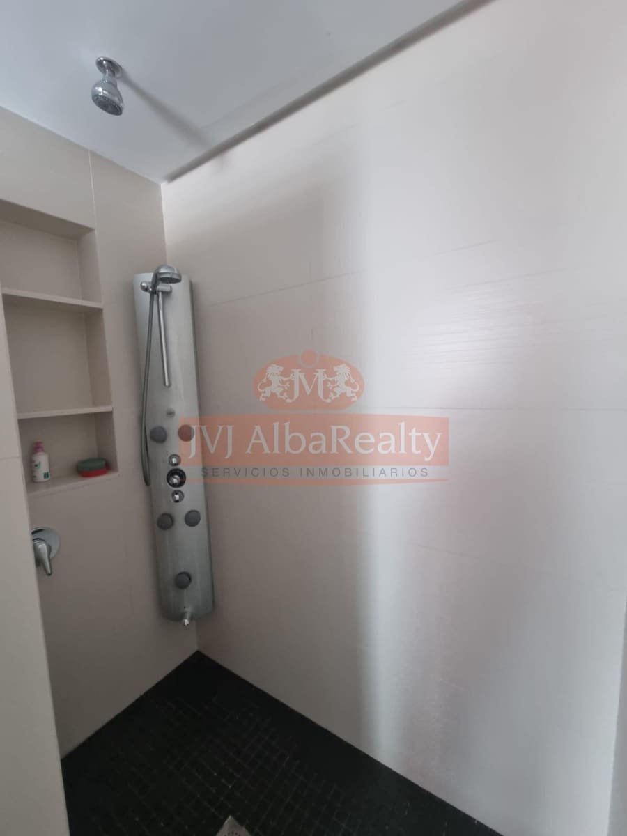 3 soveværelse Lejlighed til salg i Albacete by med garage - € 460.000 (Ref: 9723693)