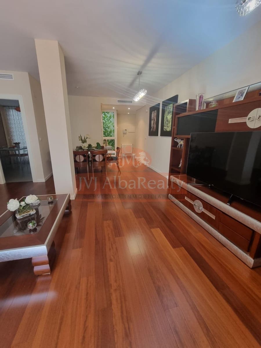 3 soveværelse Lejlighed til salg i Albacete by med garage - € 460.000 (Ref: 9723693)