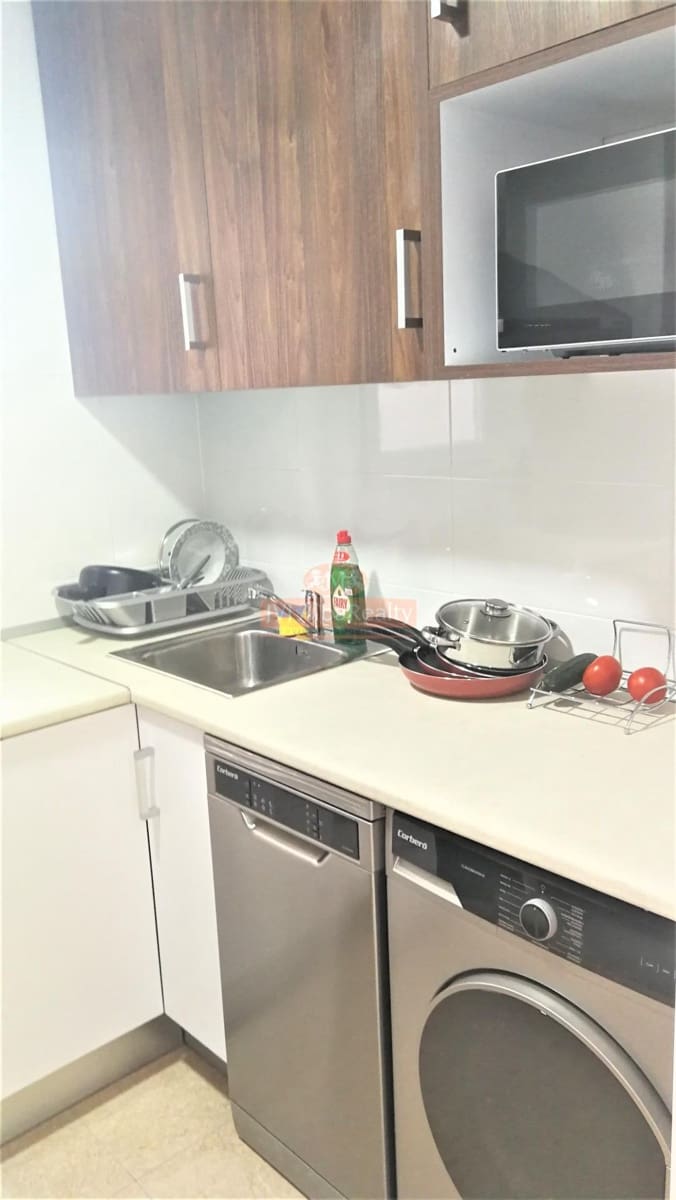 4 bedroom Flat for rent in Albacete city - € 240 (Ref: 9723695)