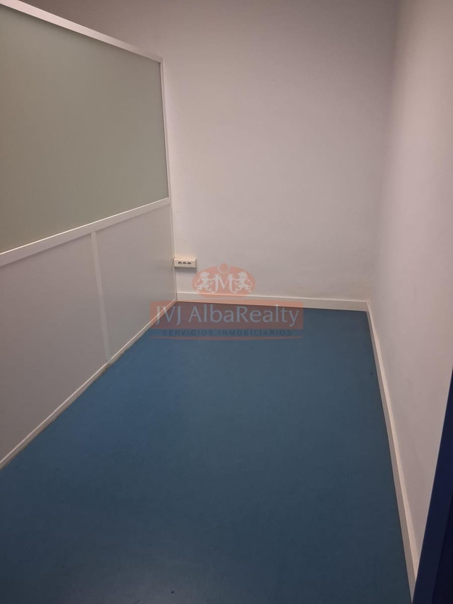Commercial for rent in Albacete city - € 4,000 (Ref: 9723697)
