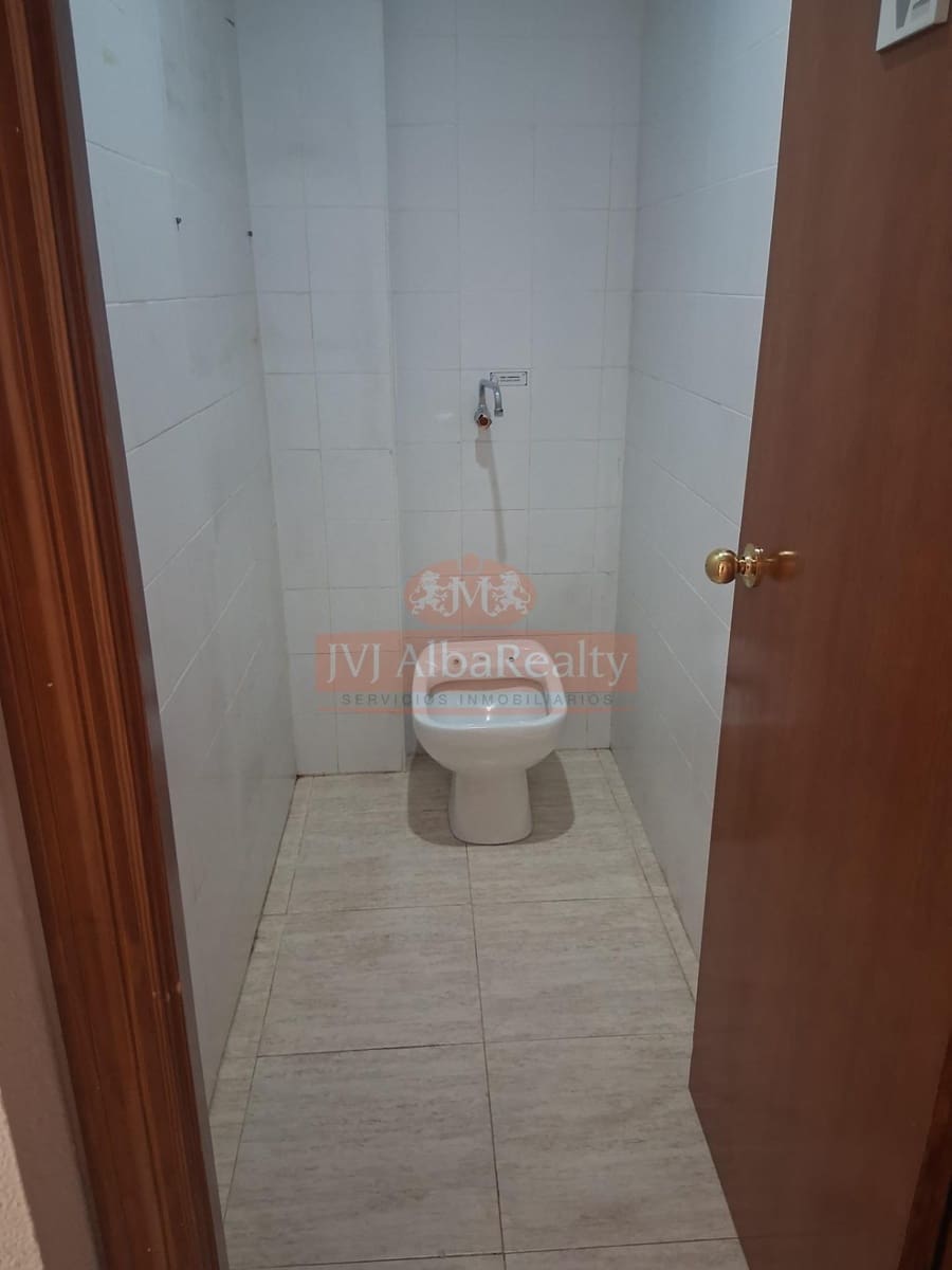 Commercial for rent in Albacete city - € 4,000 (Ref: 9723697)