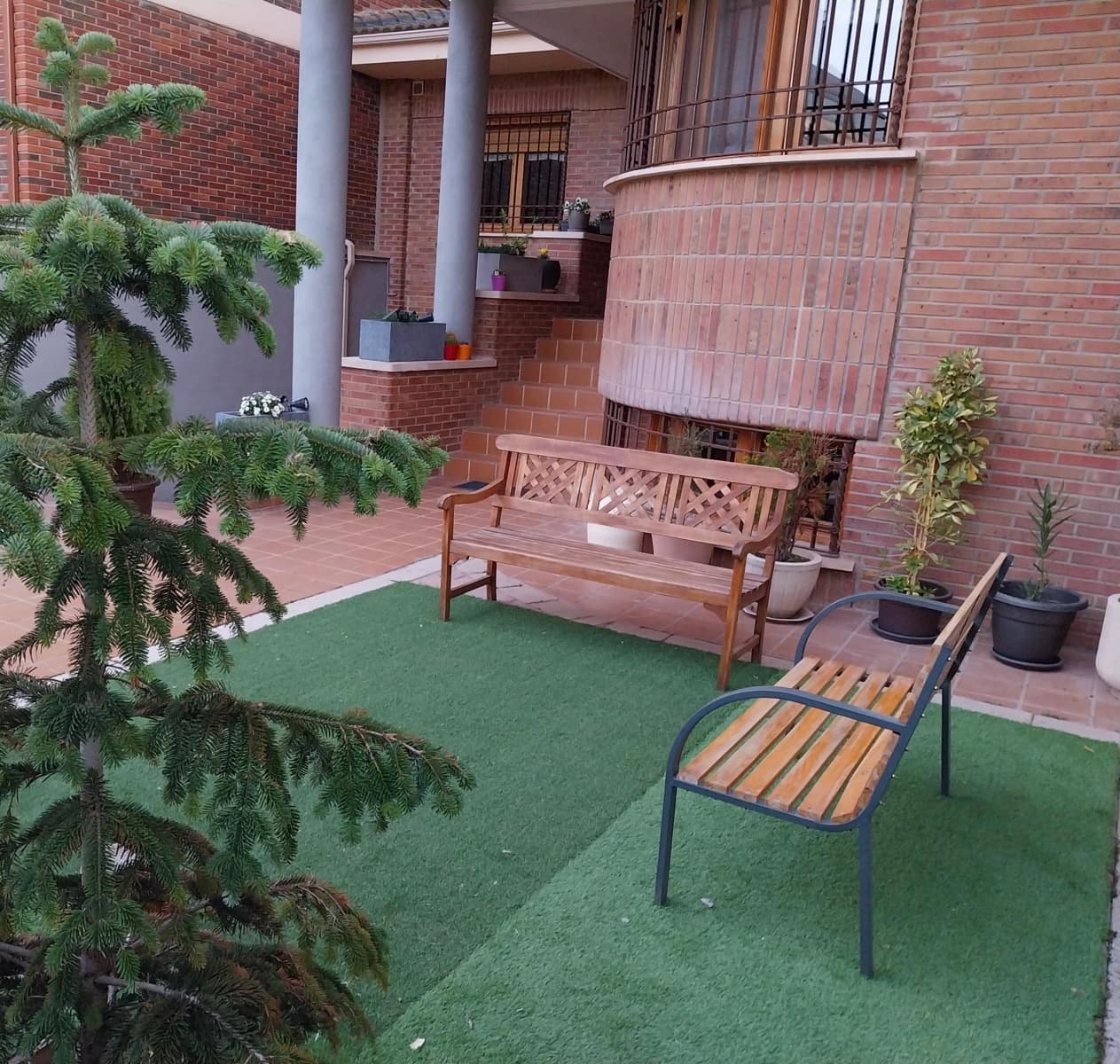 4 bedroom Villa for sale in Albacete city with pool garage - € 695,000 (Ref: 9723698)