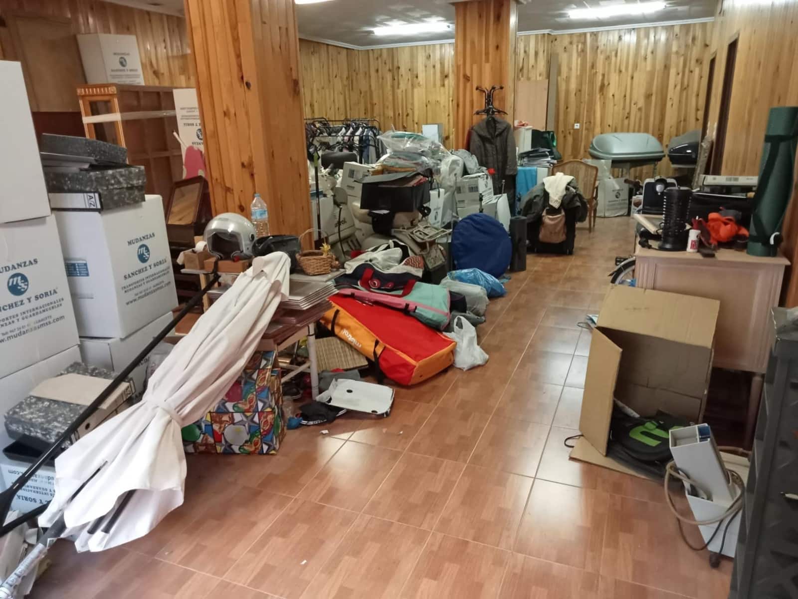 2 bedroom Commercial for sale in Albacete city - € 99,000 (Ref: 9723699)