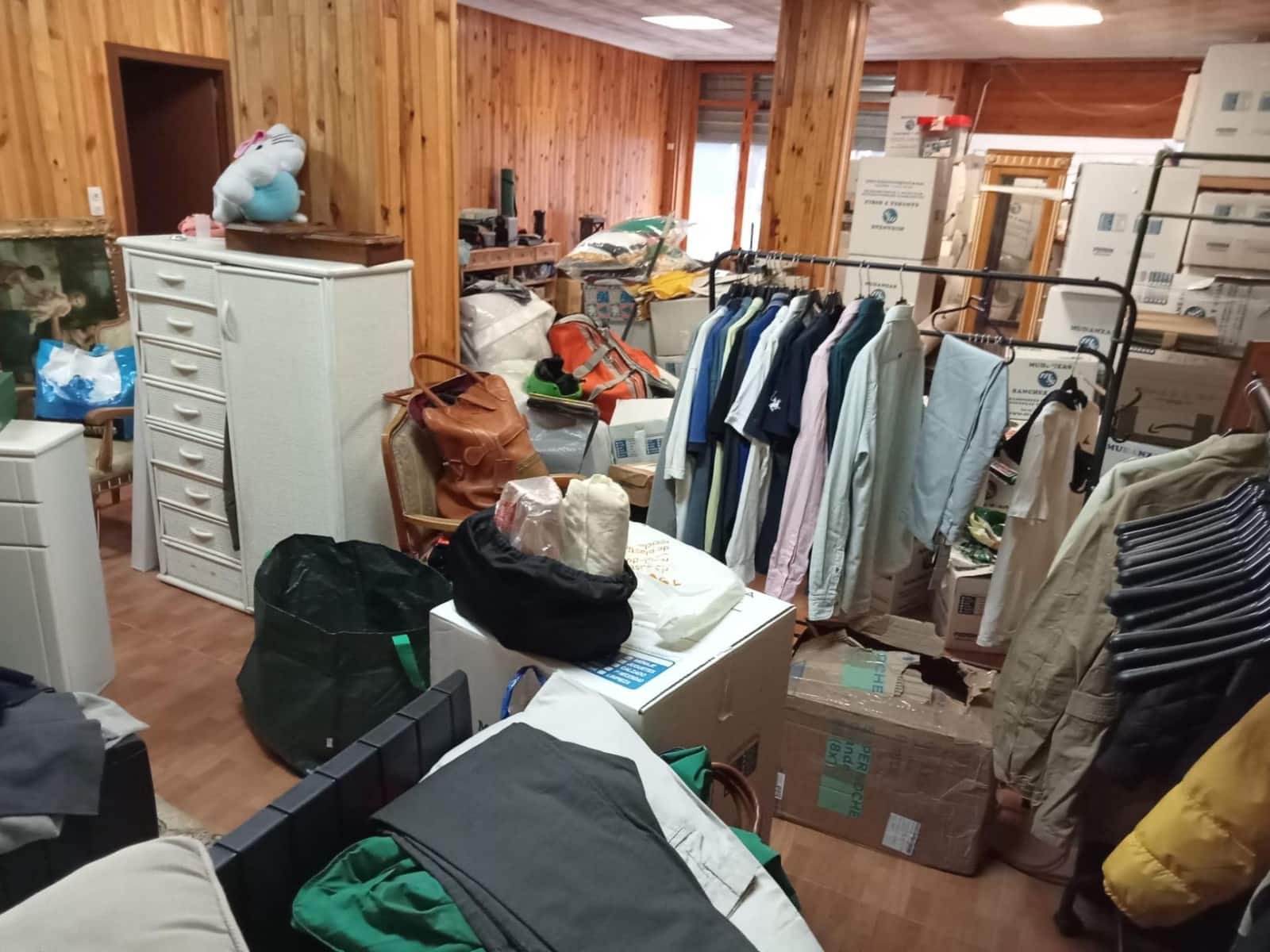 2 bedroom Commercial for sale in Albacete city - € 99,000 (Ref: 9723699)