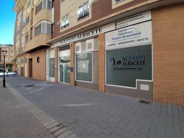 Commercial for sale in Albacete city - € 200,000 (Ref: 9723700)
