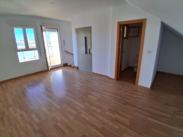 3 bedroom Terraced Villa for sale in La Gineta with garage - € 200,000 (Ref: 9723701)