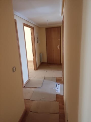4 Zimmer Wohnung zu verkaufen in Albacete Stadt mit Garage - 380.000 € (Ref: 9723702)
