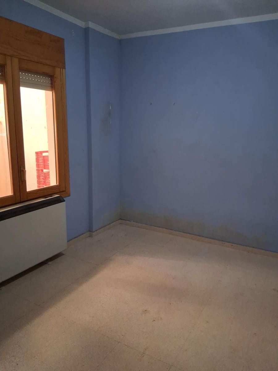 3 bedroom Flat for sale in Iniesta - € 100,000 (Ref: 9723703)