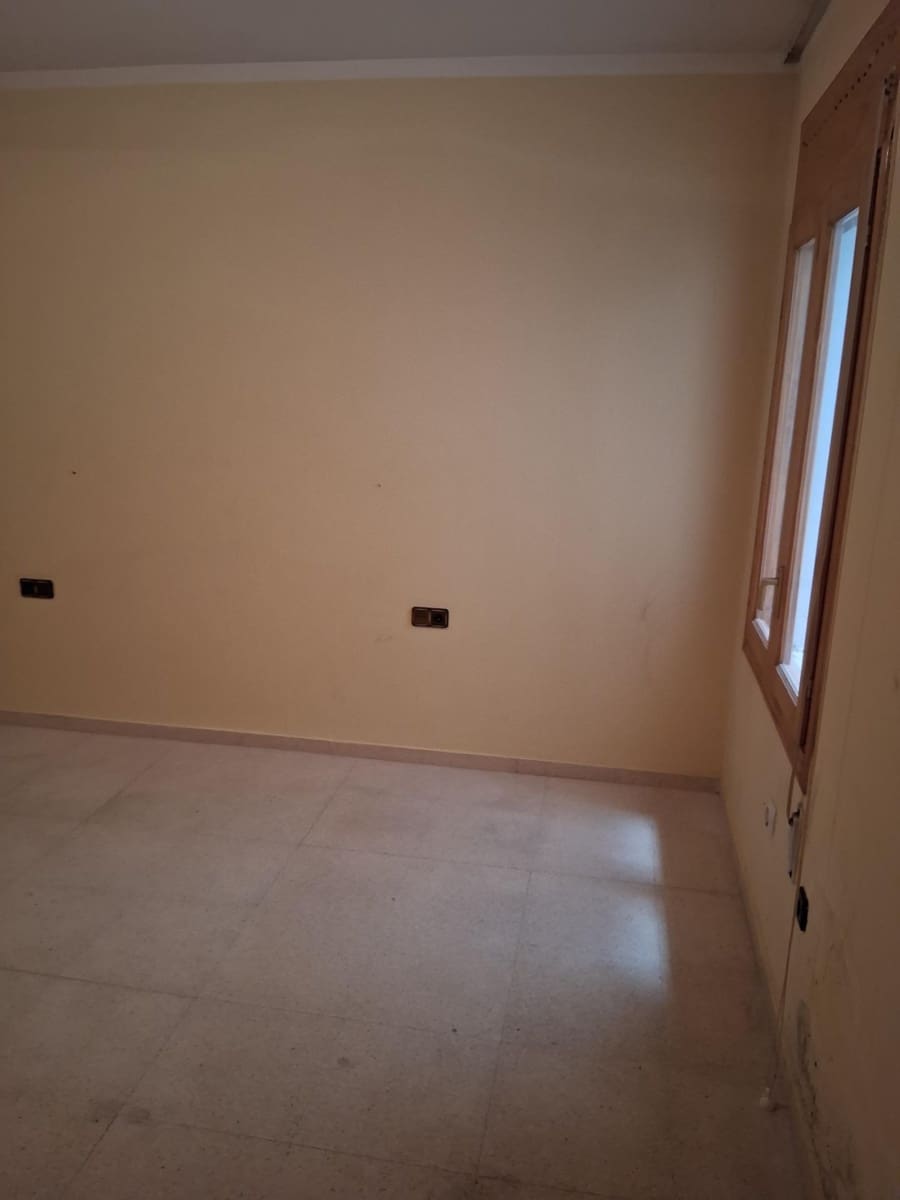 3 bedroom Flat for sale in Iniesta - € 100,000 (Ref: 9723703)