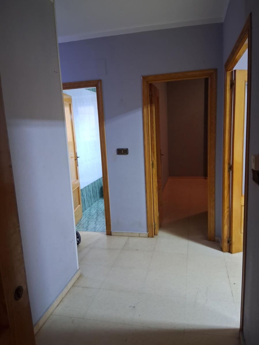 3 bedroom Flat for sale in Iniesta - € 100,000 (Ref: 9723703)