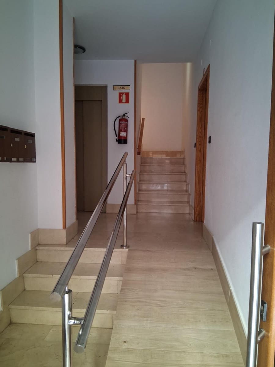 3 bedroom Flat for sale in Iniesta - € 100,000 (Ref: 9723703)