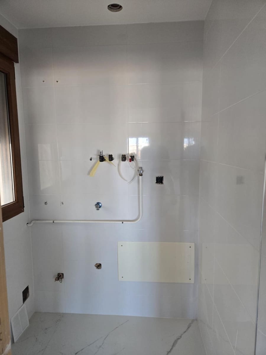 3 bedroom Penthouse for sale in La Roda with garage - € 228,000 (Ref: 9723704)