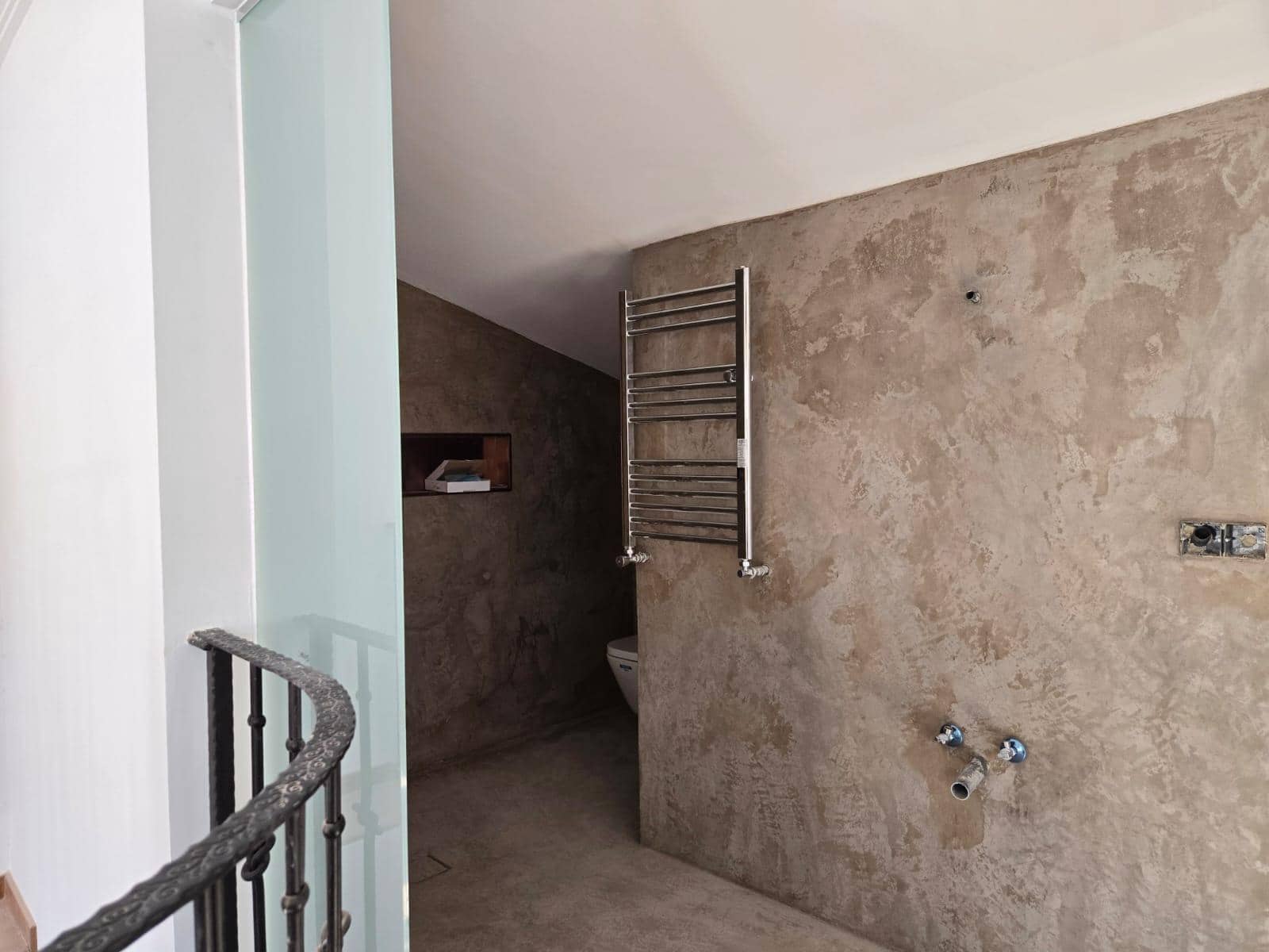 3 bedroom Penthouse for sale in La Roda with garage - € 228,000 (Ref: 9723704)