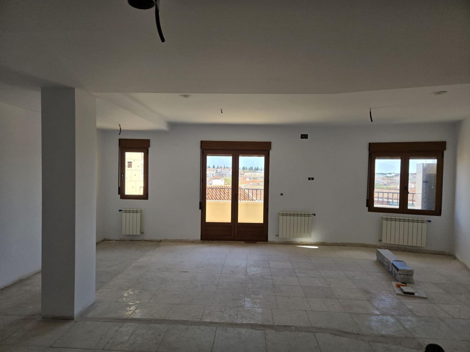 3 bedroom Penthouse for sale in La Roda with garage - € 228,000 (Ref: 9723704)