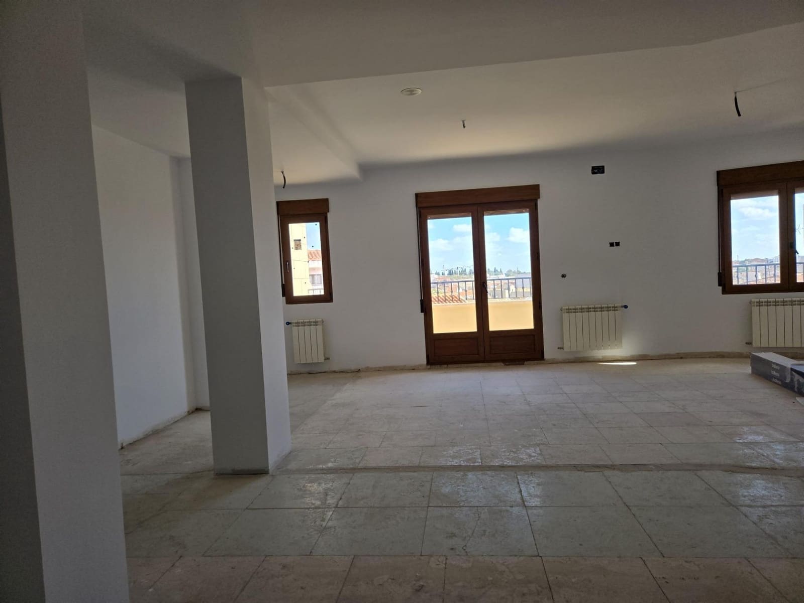 3 bedroom Penthouse for sale in La Roda with garage - € 228,000 (Ref: 9723704)