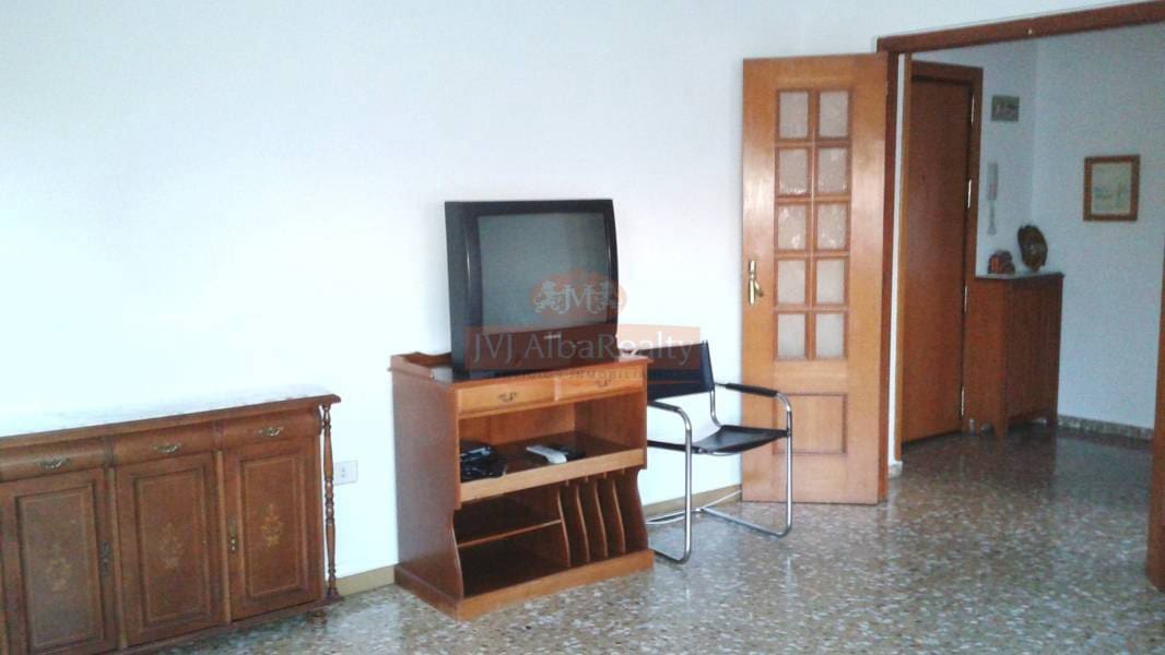 3 bedroom Flat for sale in Albacete city - € 180,000 (Ref: 9723705)