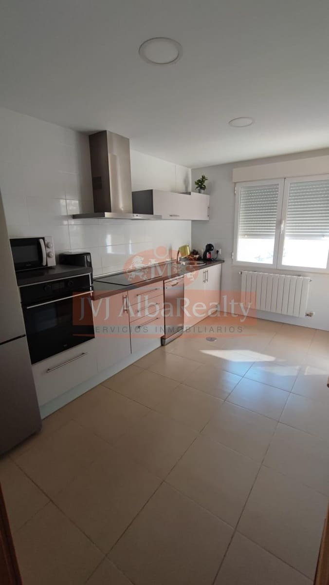 3 bedroom Terraced Villa for sale in Motilleja with garage - € 175,000 (Ref: 9723706)