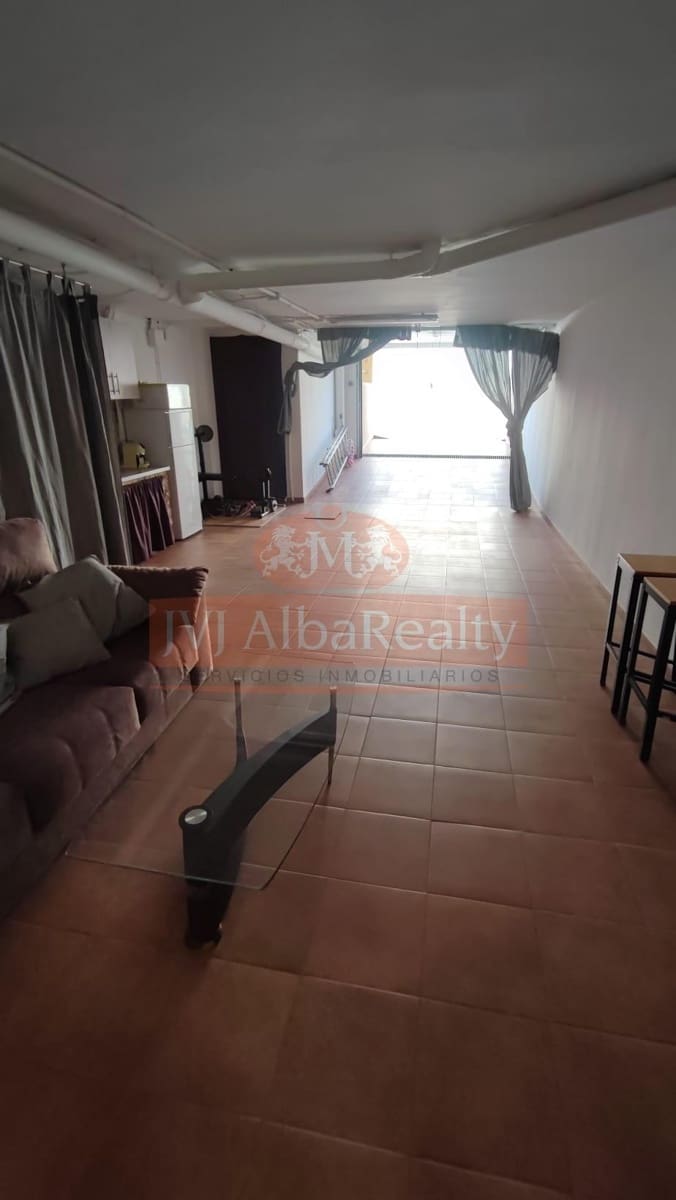 3 bedroom Terraced Villa for sale in Motilleja with garage - € 175,000 (Ref: 9723706)