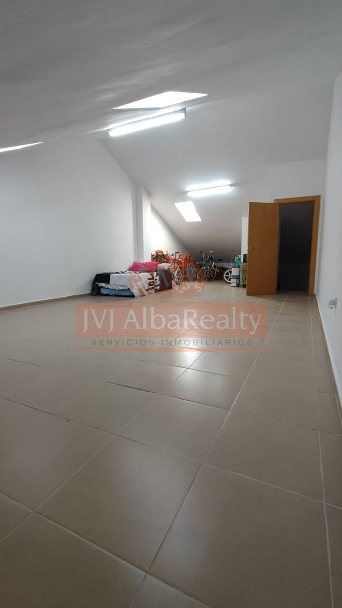 3 bedroom Terraced Villa for sale in Motilleja with garage - € 175,000 (Ref: 9723706)