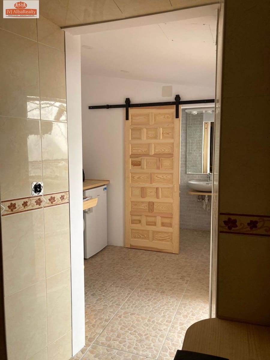 3 bedroom Finca/Country House for sale in Casas de Juan Nunez - € 80,000 (Ref: 9723708)