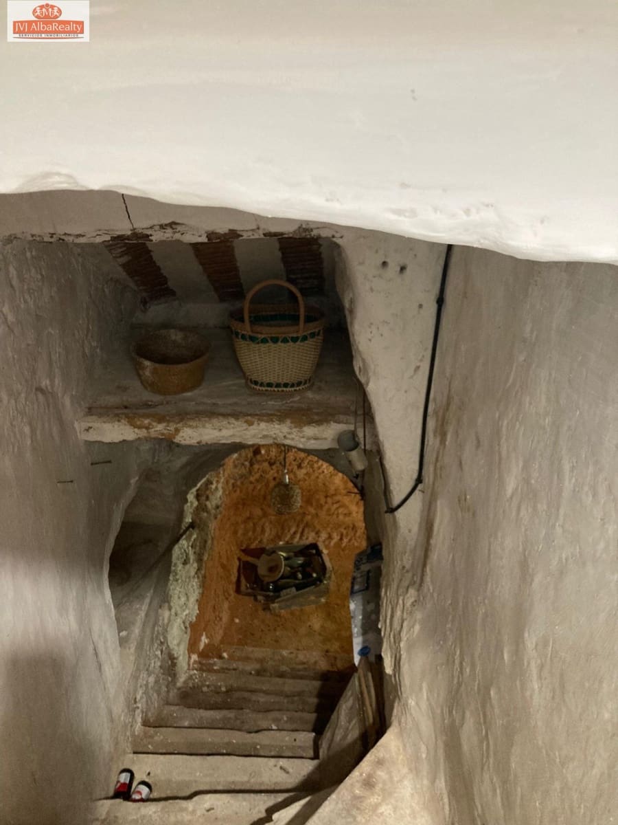 3 bedroom Finca/Country House for sale in Casas de Juan Nunez - € 80,000 (Ref: 9723708)